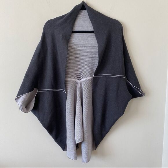 Lululemon Exaltation Wrap Black/White Stargaze Cardigan - Picture 3 of 12